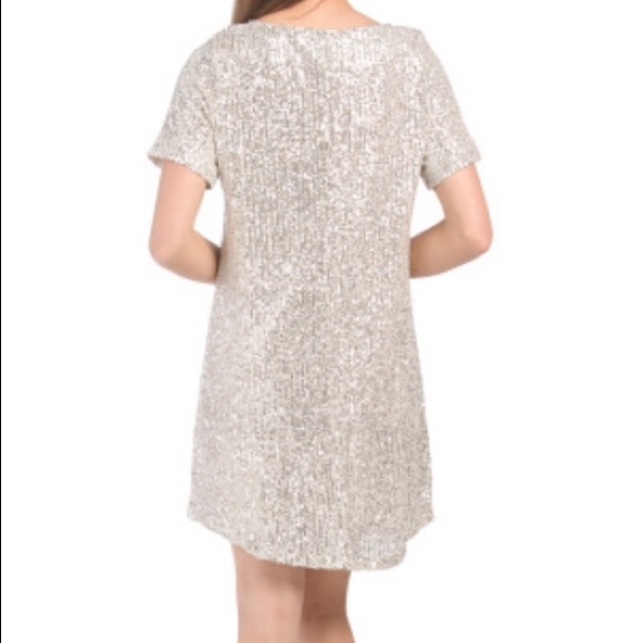 7 For All Mankind Sequin Mini Dress Silver Medium Short Sleeve New Years Eve - Picture 4 of 12
